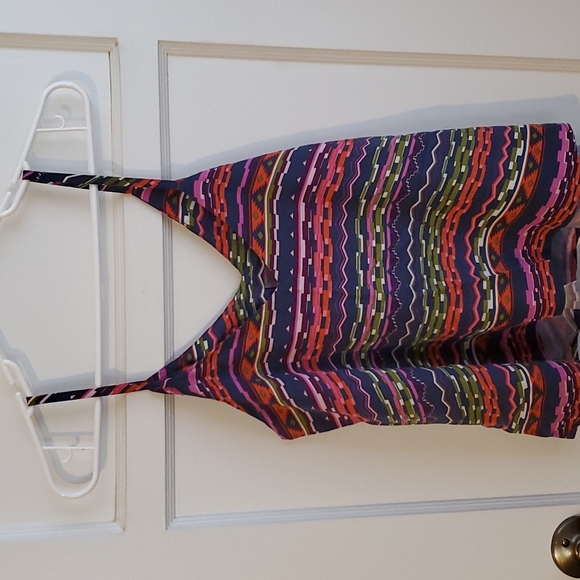 Wallpapher Tops - Cute tank top.